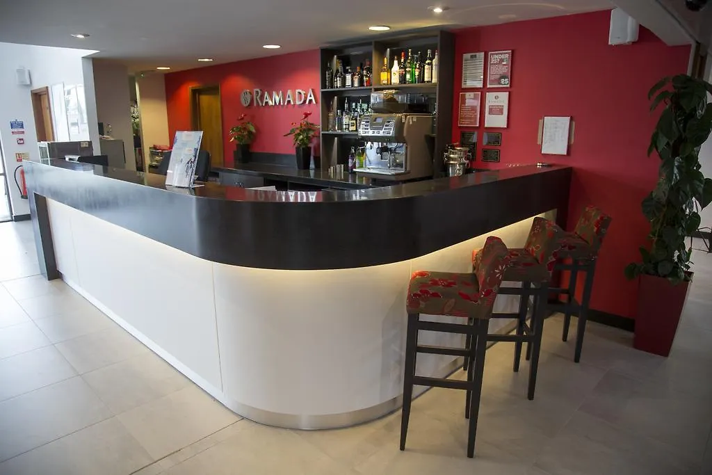 Ramada Cambridge Hotel Fen Drayton 4*,