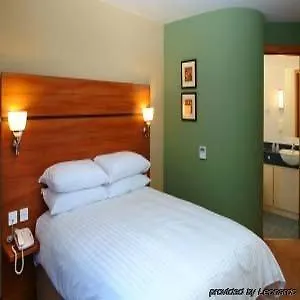 Ramada Cambridge Hotel Fen Drayton