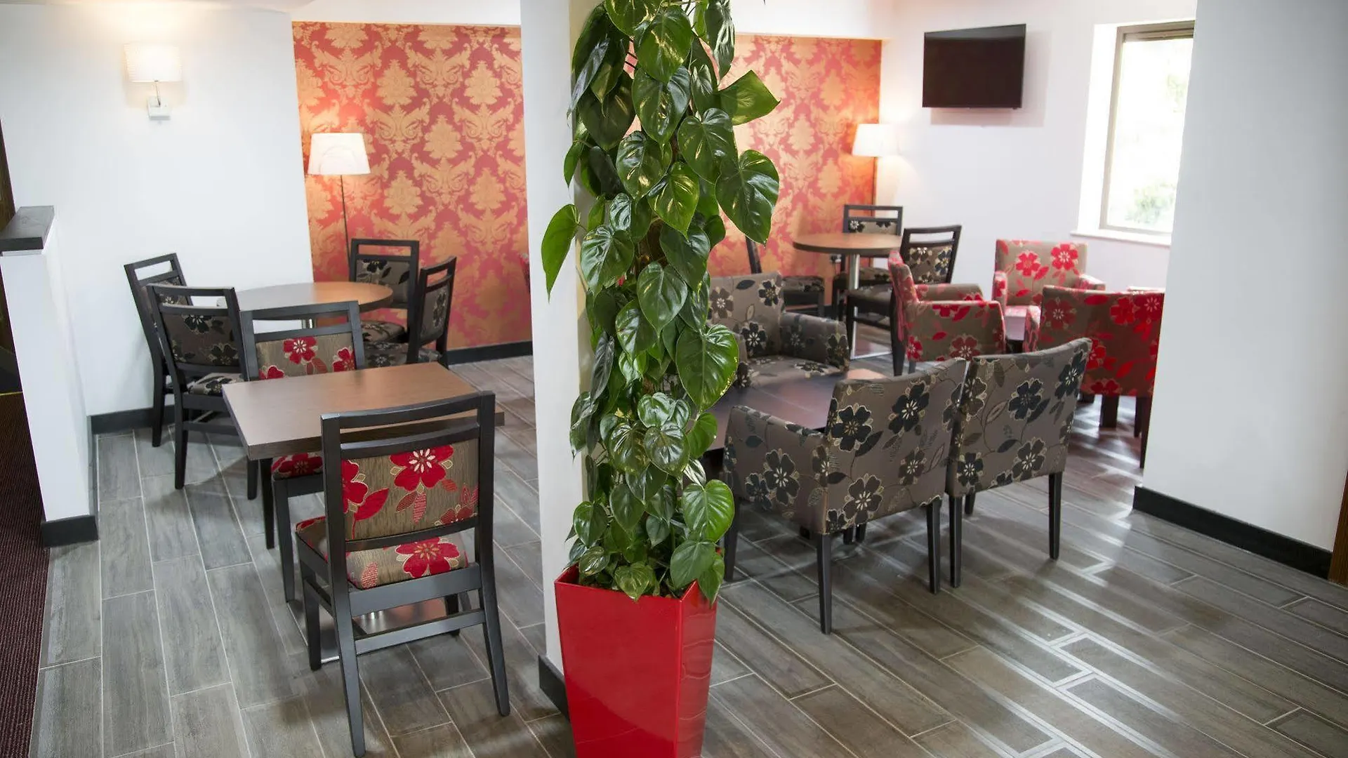 Ramada Cambridge Hotel Fen Drayton