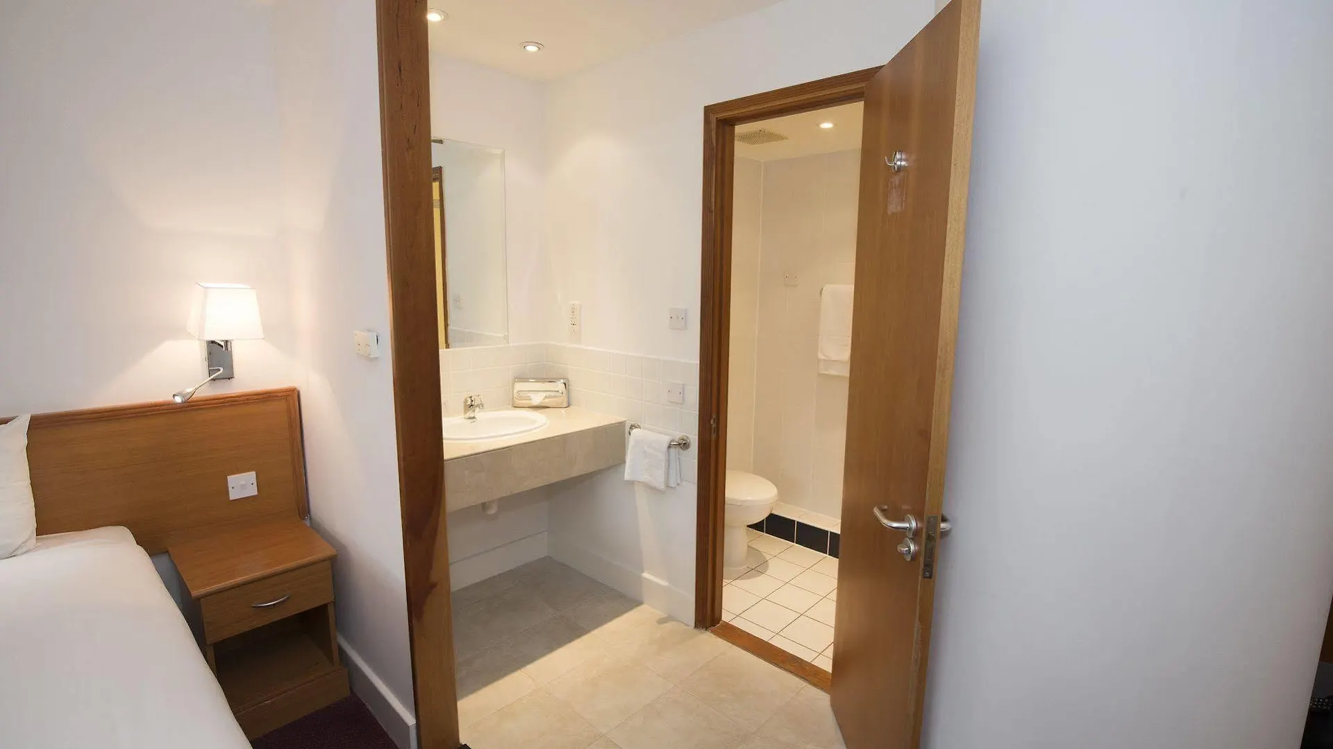 Ramada Cambridge Hotel Fen Drayton