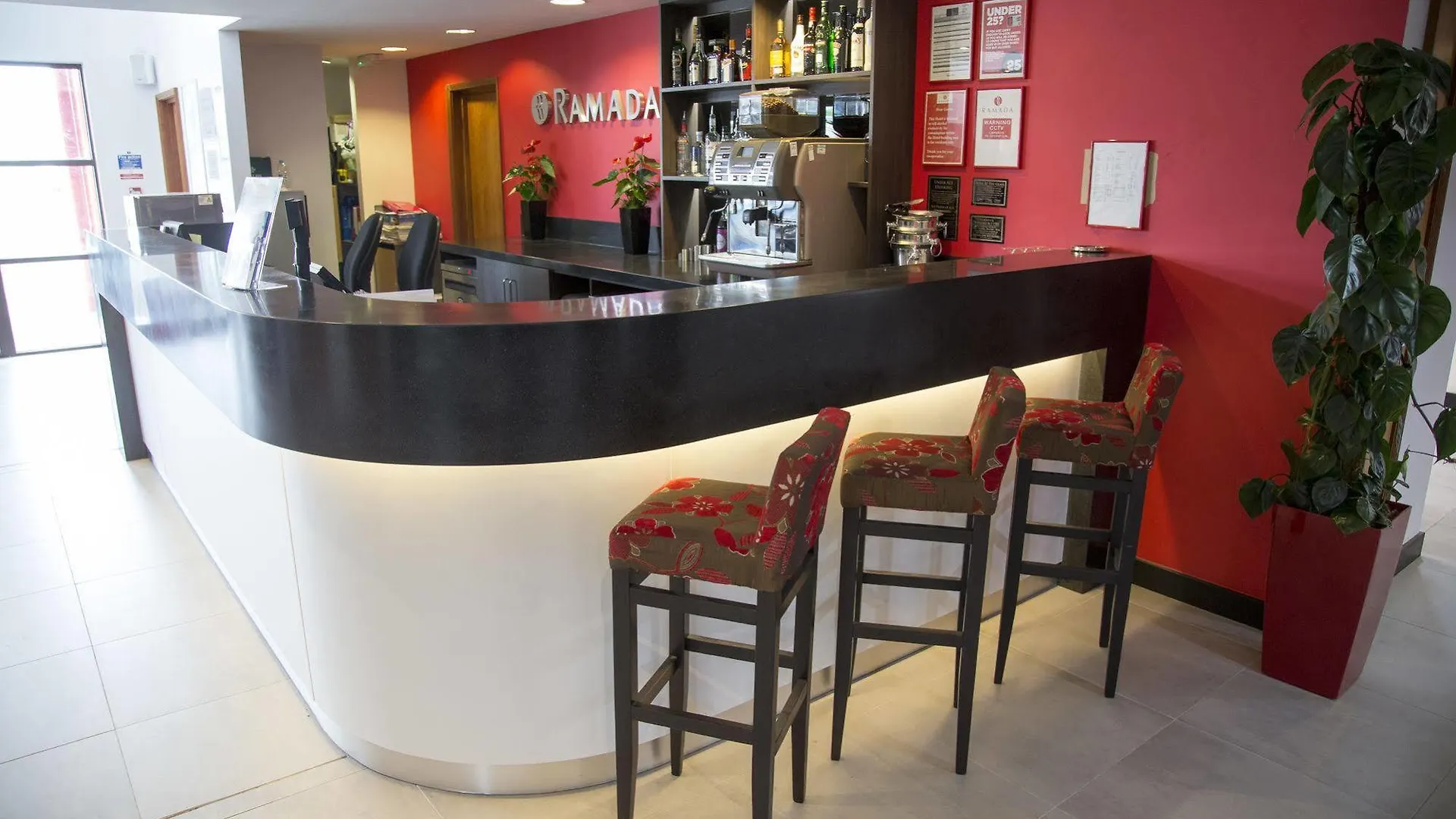 Ramada Cambridge Hotel Fen Drayton