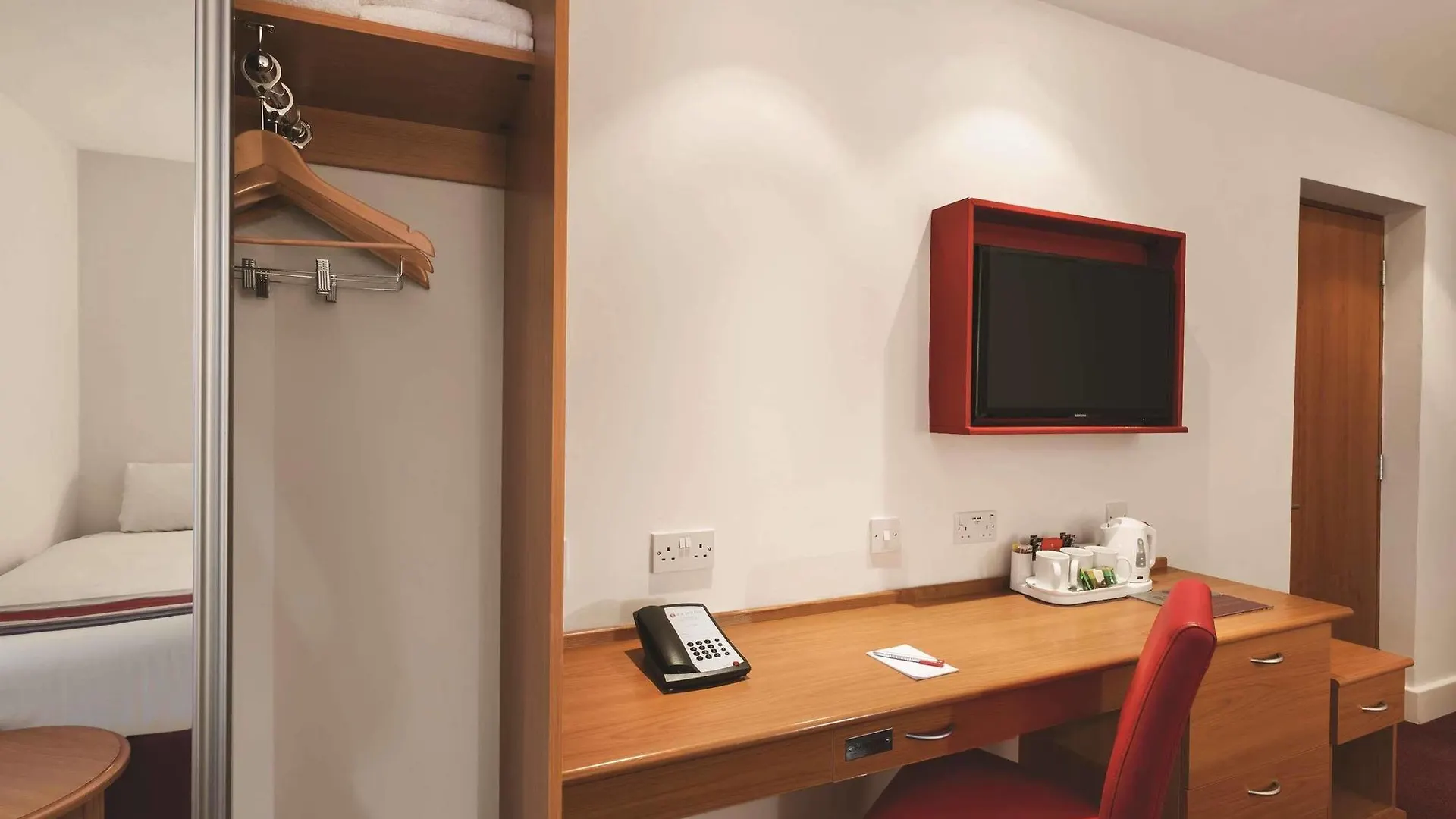 Ramada Cambridge Hotel Fen Drayton