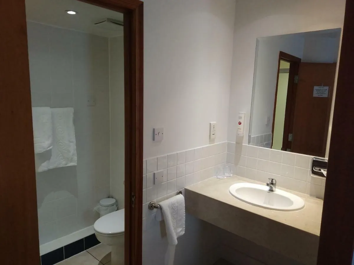 Ramada Cambridge Hotel Fen Drayton