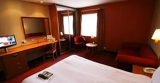 Hotel Ramada Cambridge Fen Drayton