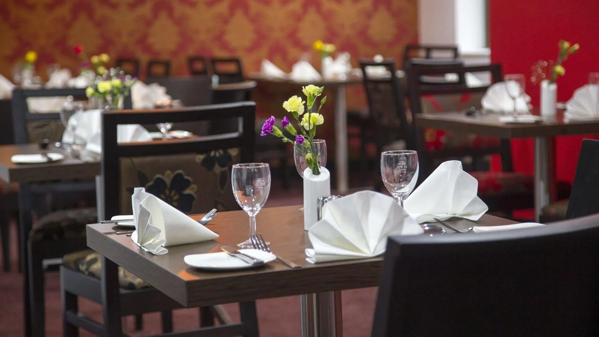 Hotel Ramada Cambridge Fen Drayton
